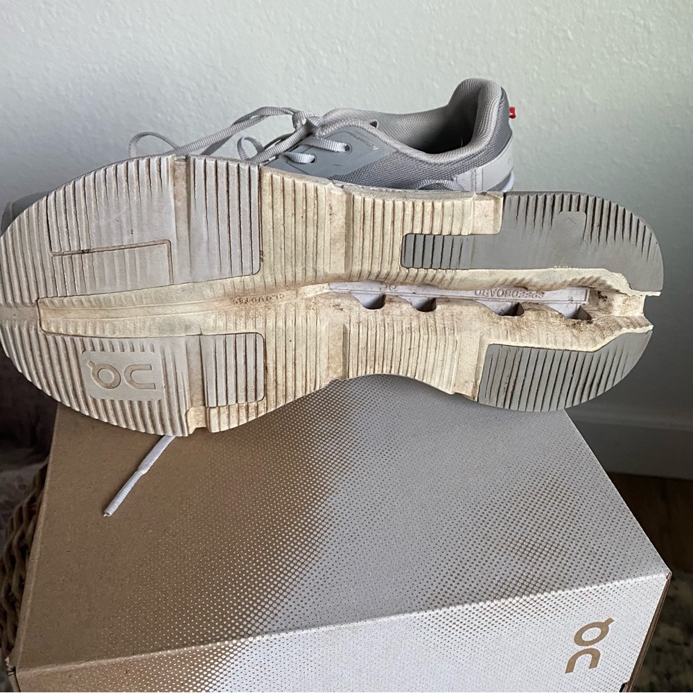 On Cloud Cloudnova Form 2 Running Gray Sneakers W… - image 4